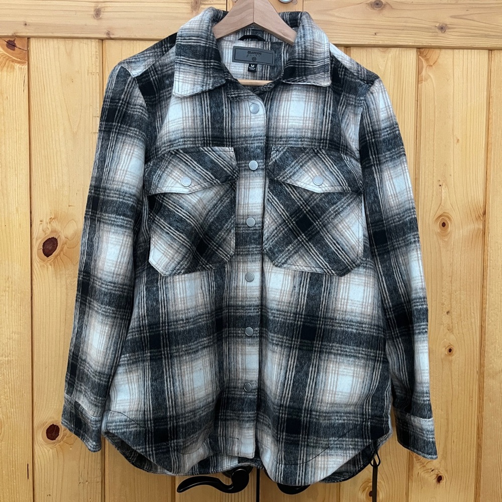 Blank NYC Plaid Shacket- Black, Tan and Cream Wool Blend Size M - Picture 2 of 8